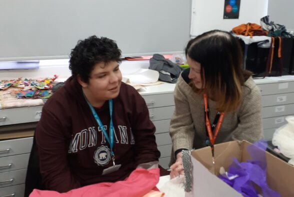 Student Abdullah talks to Phillippa from the Museum of English Rural Life