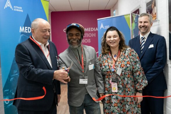 LtoR Bob Beveridge Chairman, Berkshire LEP, Colin Sailsman, Soumaya Elliott, and Gary Headland, CEO, Activate Learning open the new facilties 